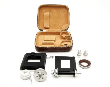 Rolleikin 3,5  Rollei 2眼レフカメラ用  35mmフィルムを使用しますアダプターキットです。　ケース付の画像