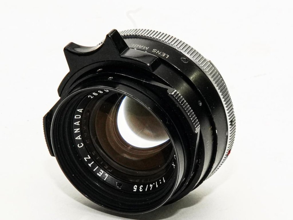 35/1.4 Summilux  L#2680371  2nd-Model 球面レンズ ライカM用 メタルレンズフード付(純正) 前後キャップ付 距離計連動の画像