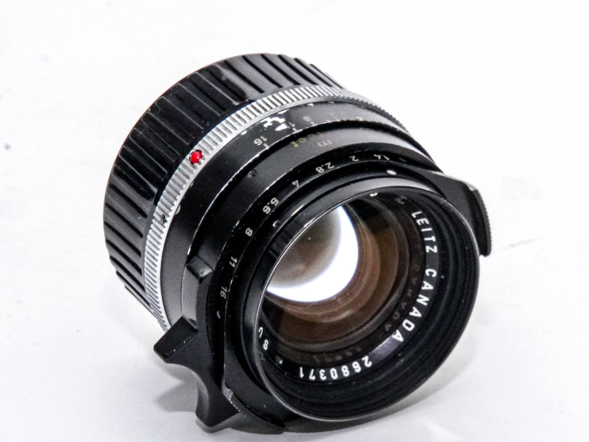35/1.4 Summilux  L#2680371  2nd-Model 球面レンズ ライカM用 メタルレンズフード付(純正) 前後キャップ付 距離計連動の画像