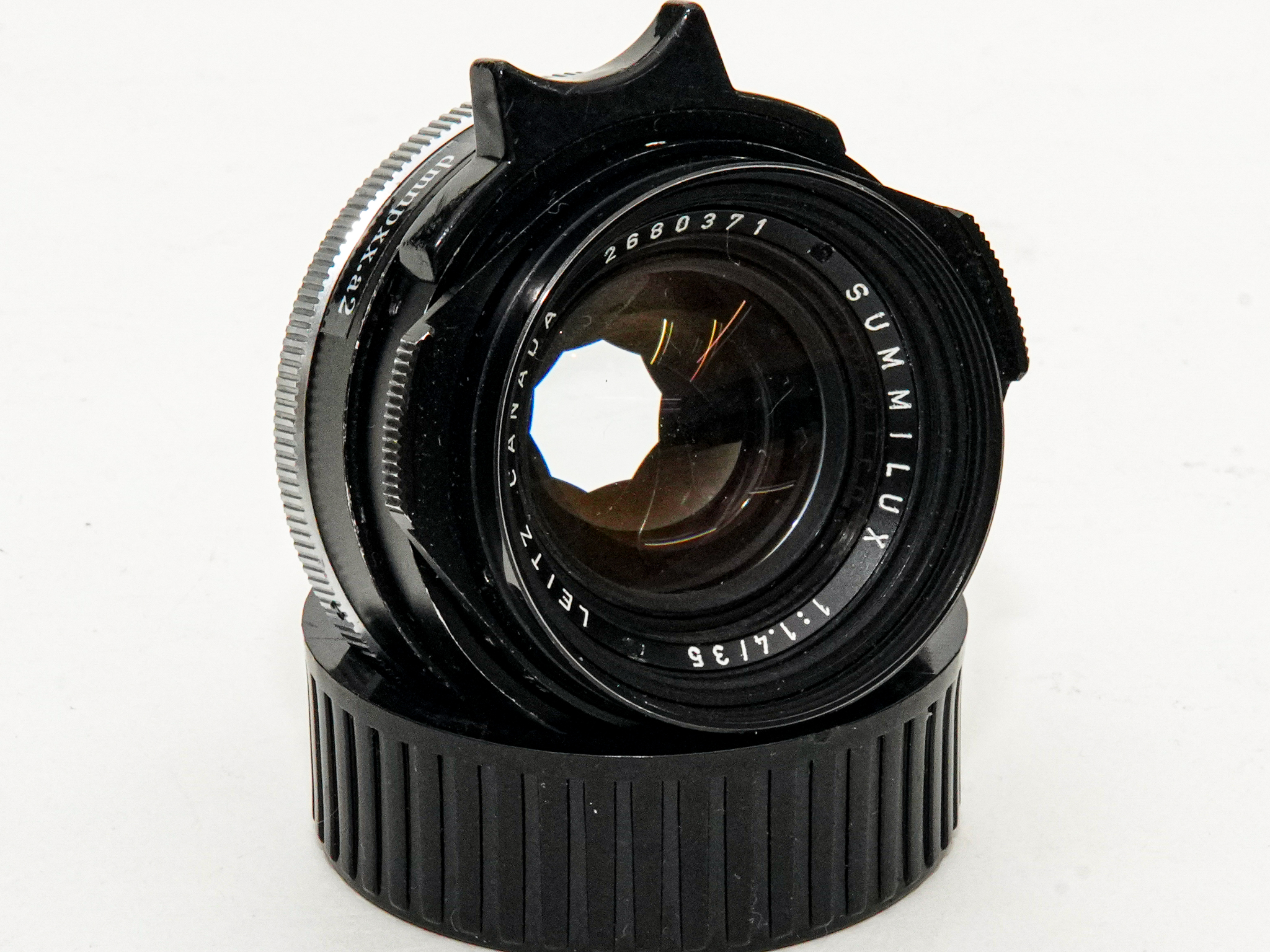 35/1.4 Summilux  L#2680371  2nd-Model 球面レンズ ライカM用 メタルレンズフード付(純正) 前後キャップ付 距離計連動の画像