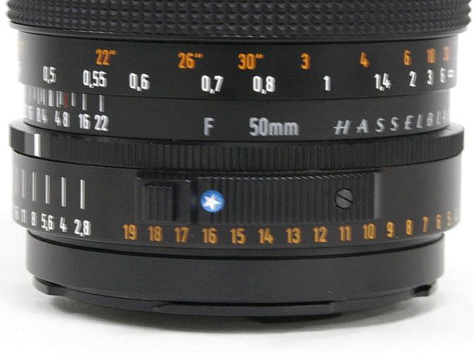 50/2.8 Distagon T* FE FLEレンズ (フローティング機構)  V-シリーズ,ハッセルF用 前後キャップ付の画像