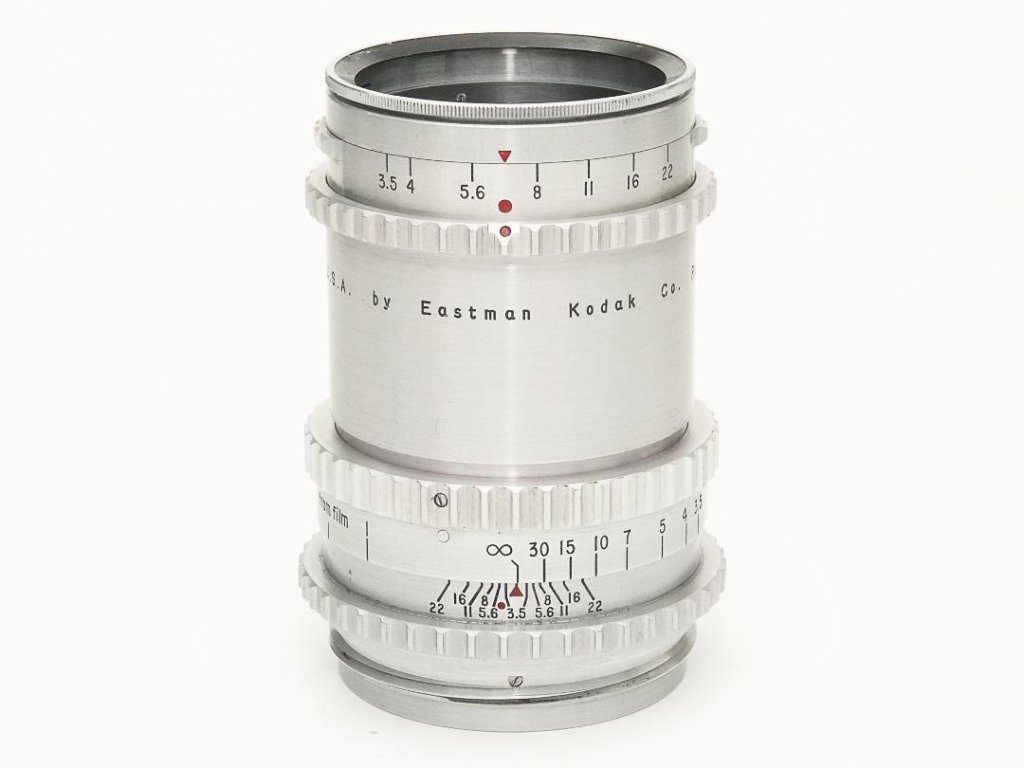 135/3.5 Ektar (Kodak) ハッセル1600&1000F用  　丸々の真円絞りの画像