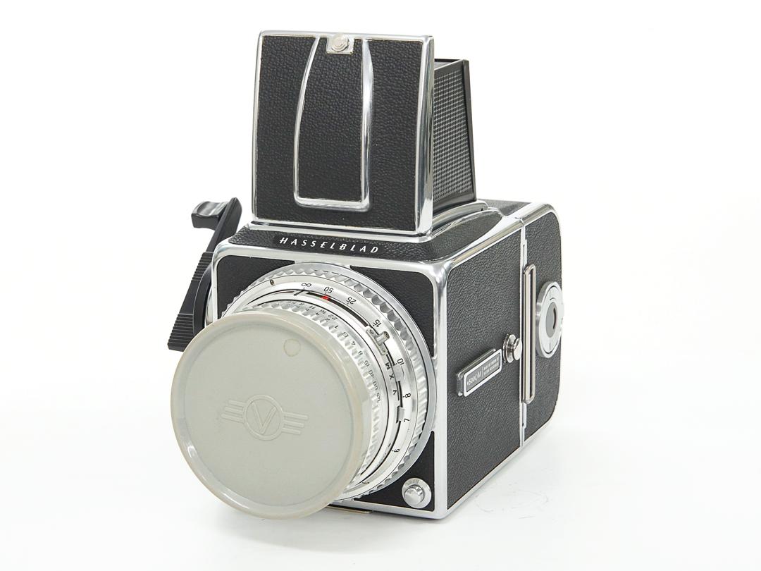 Hasselblad 500C/M  80/2.8 Planar (Cレンズ ) A-12マガジン スタンダード焦点板 ネックストラップ付 日本語使用説明書付(コピー)の画像