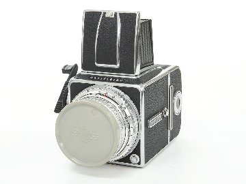 Hasselblad 500C/M  80/2.8 Planar (Cレンズ ) A-12マガジン スタンダード焦点板 ネックストラップ付 日本語使用説明書付(コピー)の画像