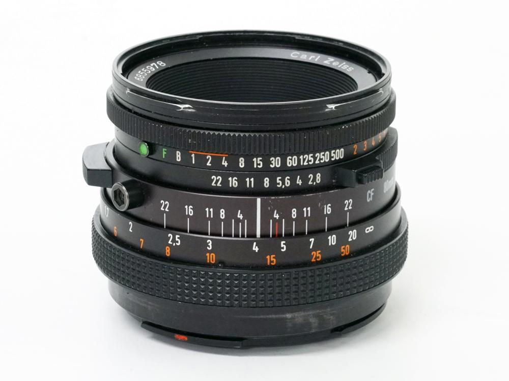  Hasselblad 500C/M black  80/2.8 Planar T* (CFレンズ) A-12マガジン スタンダード焦点板 ネックストラップ付 日本語使用説明書付の画像