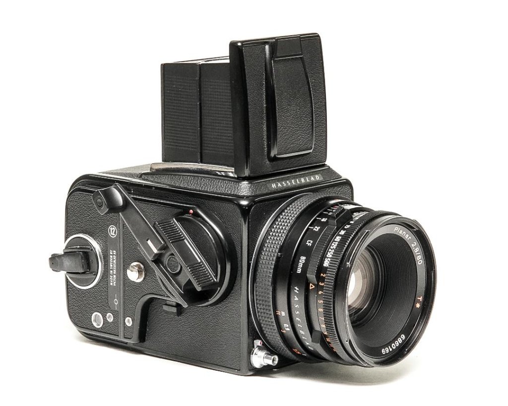  Hasselblad 500C/M black  80/2.8 Planar T* (CFレンズ) A-12マガジン スタンダード焦点板 ネックストラップ付 日本語使用説明書付 の画像