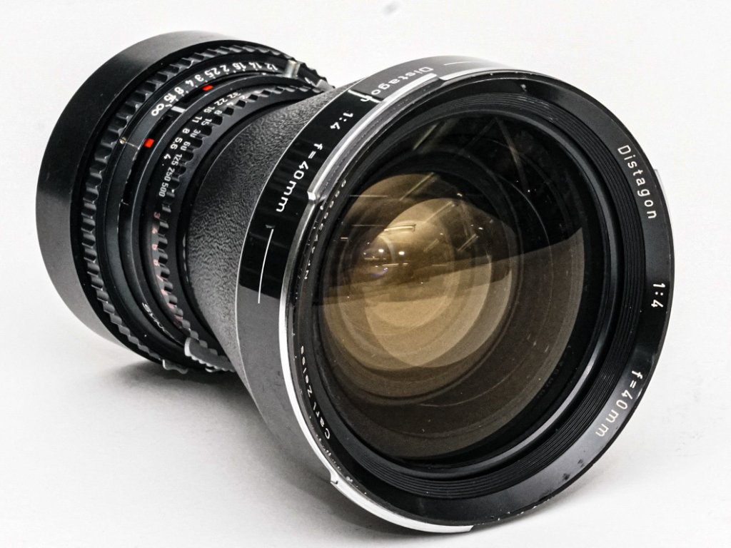 40/4 Distagon (Cレンズ) ハッセルブラッド Vシリーズ用  SYNCHRO COMPUR M.X.V.Shutter 付 レンズケース付（オリジナル） の画像