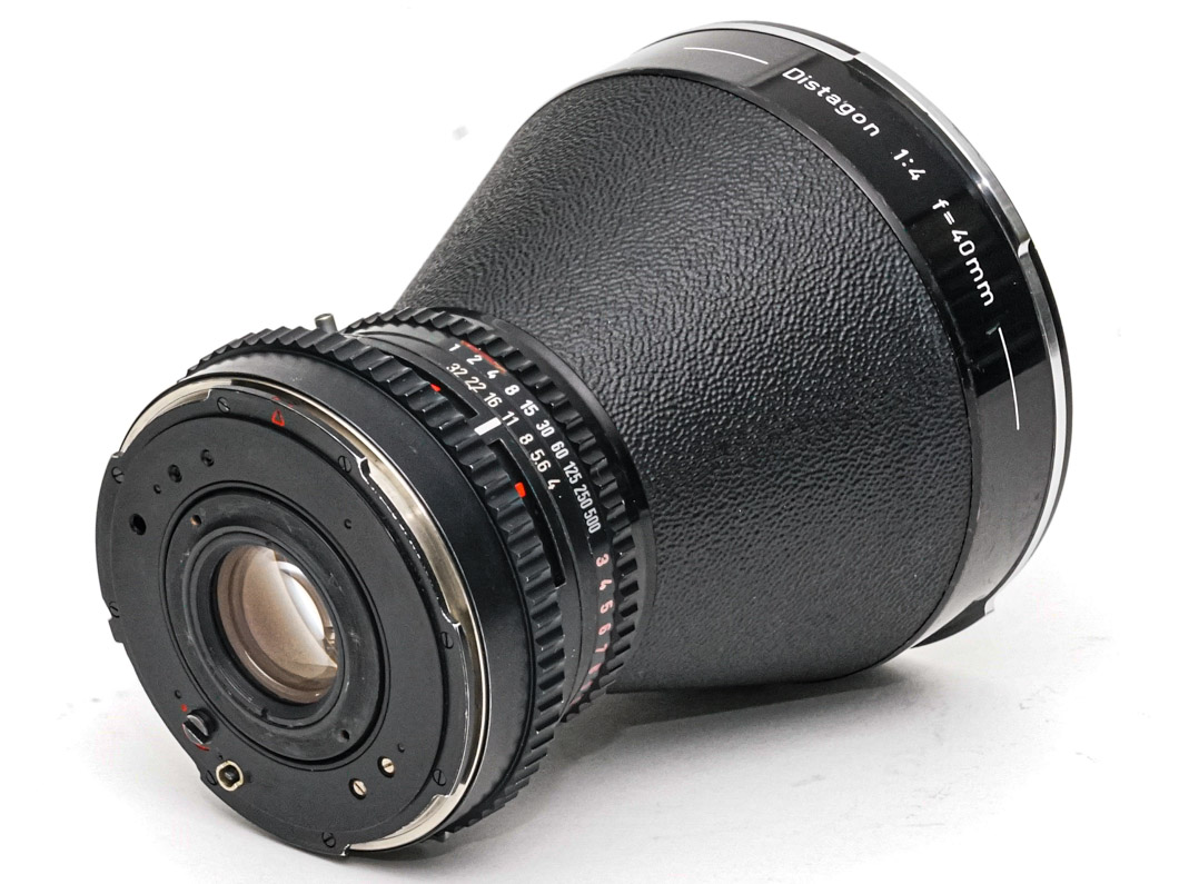 40/4 Distagon (Cレンズ) ハッセルブラッド Vシリーズ用  SYNCHRO COMPUR M.X.V.Shutter 付 レンズケース付（オリジナル） の画像