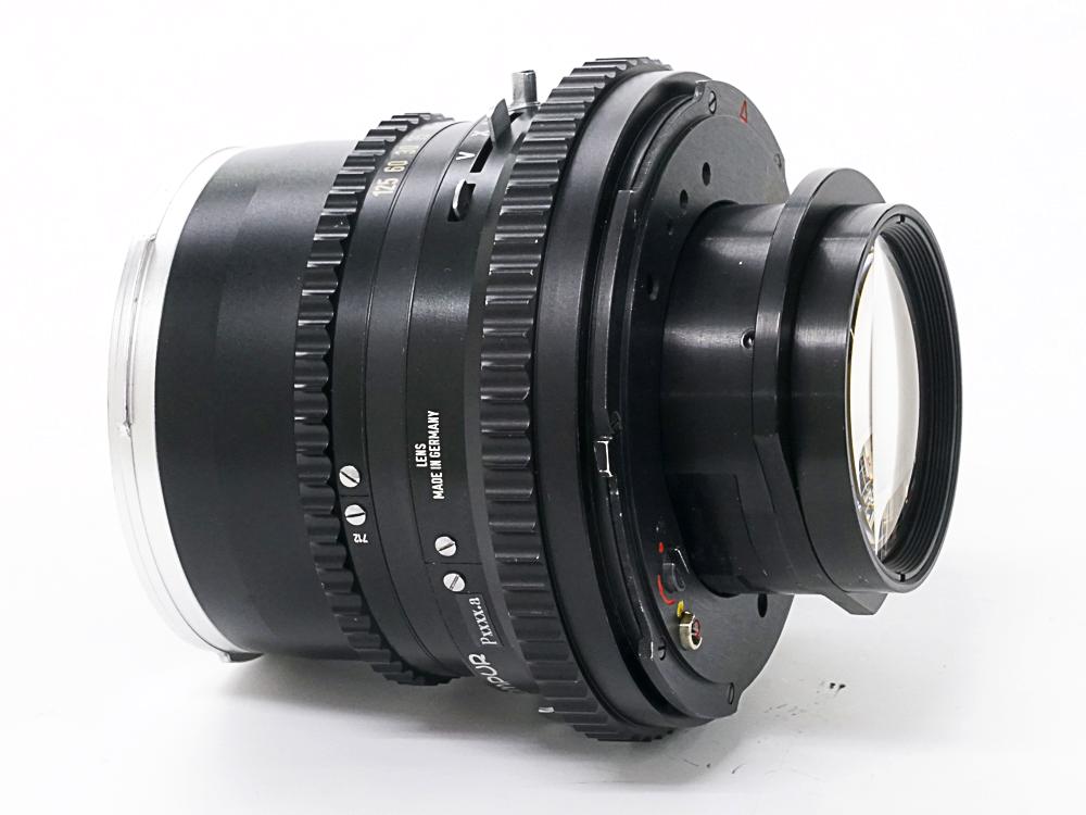 135/5.6 S-Planar  (Cレンズ) 先白 ハッセルブラッド Vシリーズ用  SYNCHRO COMPUR M.X.V.Shutter 付 純正前後キャップ付の画像