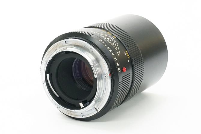 135/2.8 ELMARIT-R (CANADA) ライカR用  フード内臓　前後純正キャップ付 UVaフィルター付(純正)  L#2405972の画像