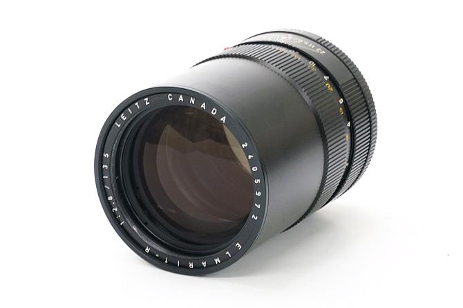 135/2.8 ELMARIT-R (CANADA) ライカR用  フード内臓　前後純正キャップ付 UVaフィルター付(純正)  L#2405972の画像