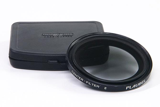47mm F5.6 用センターフィルター CenterーFilter Ⅱ Multicoating (Schneider) 広角レンズ特有の周辺光量不足を補うフィルターです。 Pケース付 (他社)の画像