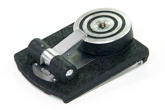 クイック三脚取付金具 Rolleifix Rollei 2眼レフ用 の画像