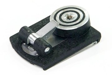 クイック三脚取付金具 Rolleifix Rollei 2眼レフ用 の画像