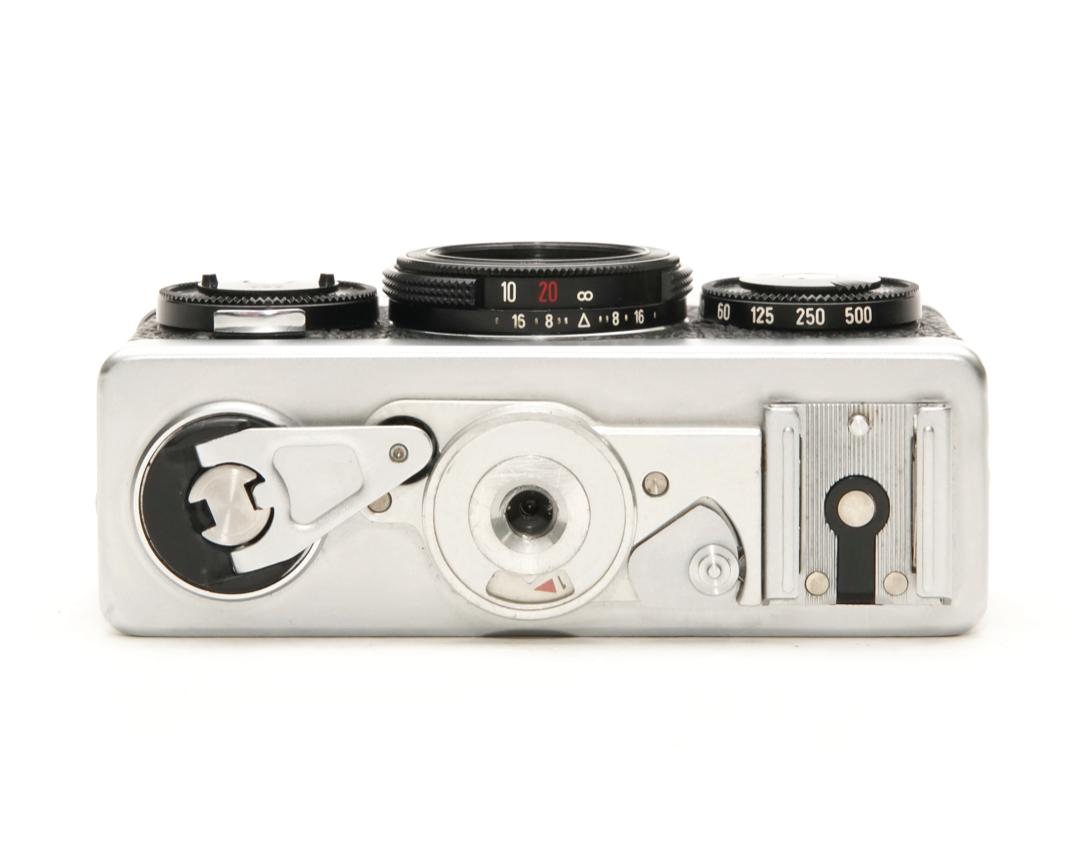 Rollei 35 (白) Singapore 製 40/3.5 テッサー(沈銅式) 352gの画像