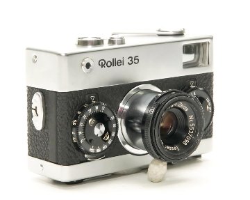 Rollei 35 (白) Singapore 製 40/3.5 Carl Zeissテッサー(沈銅式) 352gの画像
