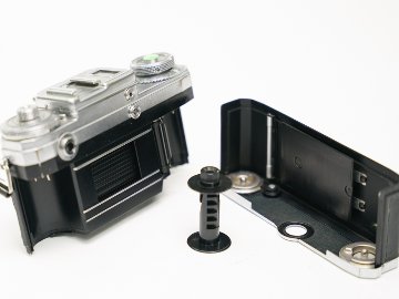 Contax ⅢA 50/2 Sonnar (Carl-Zeiss Jena) 距離計連動 セレンメ−タ−内蔵、(不良) レンズ 80%　ボデー80%の画像