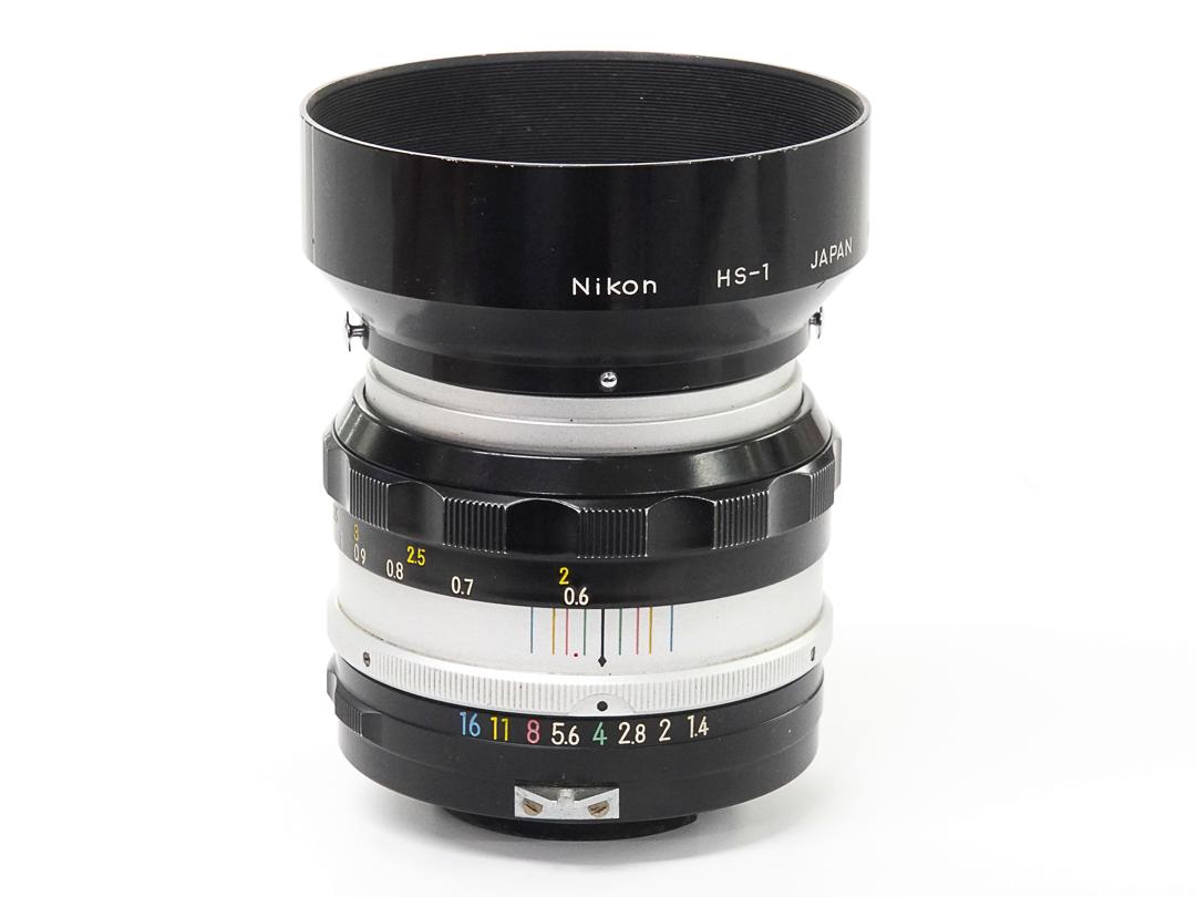 50mm f/1.4  NIKKOR - S Auto UVフィルター, 純正フード, 前後キャップ付の画像