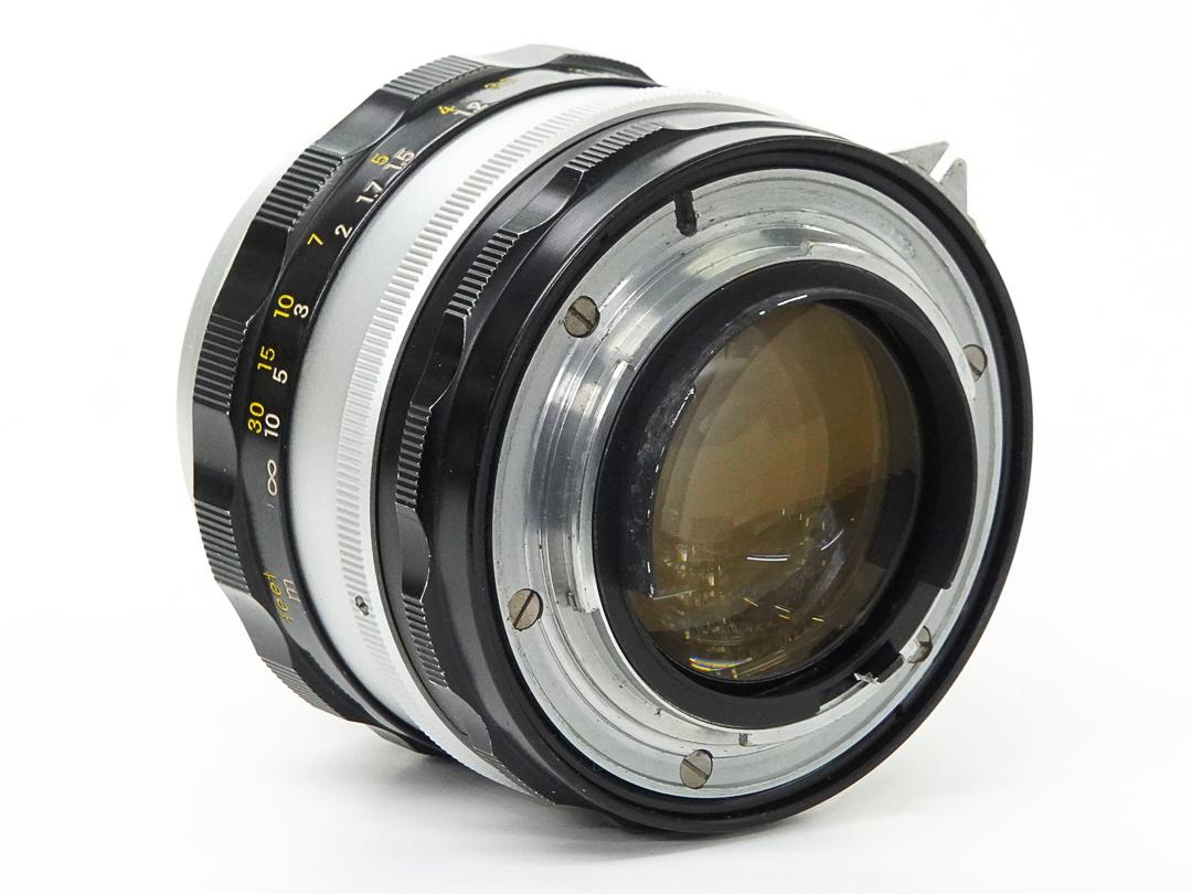 50mm f/1.4  NIKKOR - S Auto UVフィルター, 純正フード, 前後キャップ付の画像