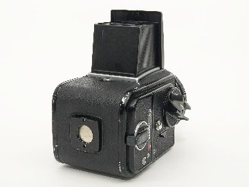  Hasselblad 2000FCM、 80/2.8 Planar T☆、 Fレンズ付、A12 6×6マガジン1ケ、  シャッタースピードが1/2000秒迄 ! ! ! 。の画像