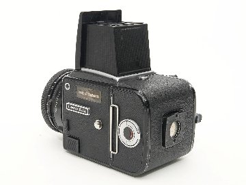  Hasselblad 2000FCM、 80/2.8 Planar T☆、 Fレンズ付、A12 6×6マガジン1ケ、  シャッタースピードが1/2000秒迄 ! ! ! 。の画像