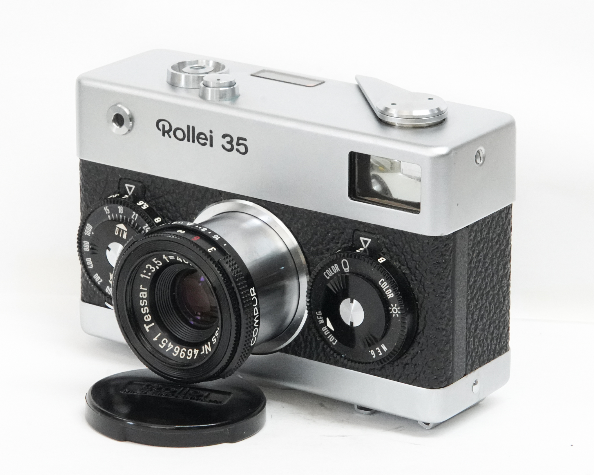 Rollei 35 (白) Germany 製 40/3.5 Carl ZeissTessar (沈銅式) 372g の画像
