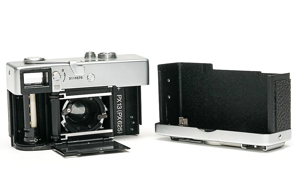 Rollei 35 (白) Germany 製(後期型) 40/3.5 Tessar (沈銅式) 372g の画像