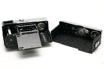 Rollei 35 (白) Germany 製(後期型) 40/3.5 Tessar (沈銅式) 372g の画像