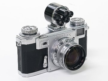 Zeiss ターレットファインダー 21 35 50 85 135mm feet表示 Germany Stuttgart 　　　　　　　　　　　　  パララックス修正可の画像