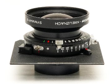 180/5.6 Symmar- S MC (Schneider) コパル1番ブラックシヤッター L#14101600　　35mm 判に換算では約 50mm です､の画像