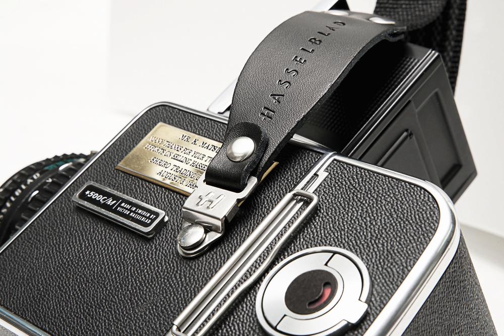 ハッセルブラッド 用、 ネックストラップ　ナイロン製（新品）レッドラインバージョンの画像