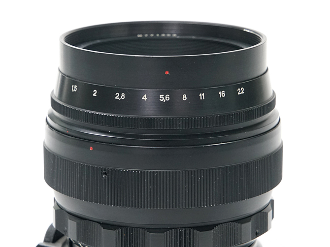 85/1.5 Helios-40 (U.S.S.R.)   50ﾐﾘ f1.5ゾナーの相似系 プリセット絞り 専用レンズケース、フィルター付きの画像