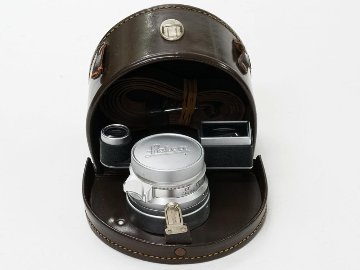 35/2 Summicron SN.1630911 ライカM用、 メガネ付き、 レンズケース付(純正)、  前後キャップ付、 6群構成8枚玉　∞でロック、1ST-Modelの画像