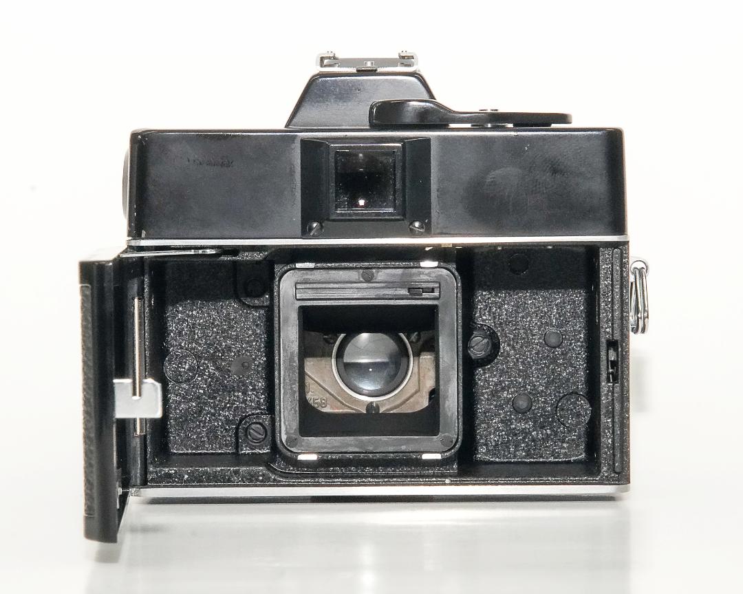 Rollei SL26 ネックストラップ付 シャッター故障品の画像