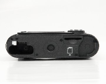 ライカ M9-P ボディ ブラック　  Made in Germany  レンジファインダー式 35mmフルサイズCCDセンサー搭載デジタルカメラ （難あり品）の画像