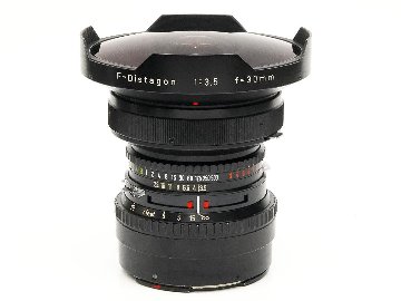 30/3.5 Distagon (Cレンズ) ハッセルブラッド Vシリーズ用  シンクロコンパーMXVシャッター付 革レンズケース付の画像
