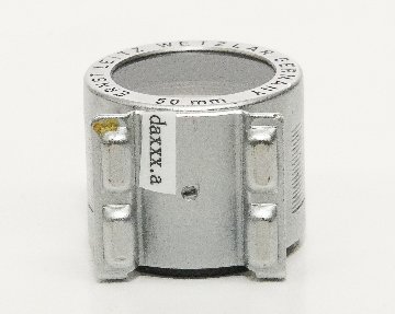 Leica 50mmの彫刻 かつ ’’全ローマ字大文字’’のレア物　5cm 用 ファインダー、前期型、 純正革ケース付 SBOOIの画像