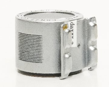 Leica 50mmの彫刻 かつ ’’全ローマ字大文字’’のレア物　5cm 用 ファインダー、前期型、 純正革ケース付 SBOOIの画像