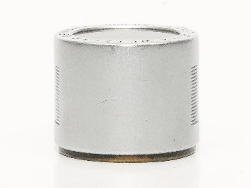 Leica 50mmの彫刻 かつ ’’全ローマ字大文字’’のレア物　5cm 用 ファインダー、前期型、 純正革ケース付 SBOOIの画像