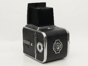 Hasselblad 500C  80/2.8 Planar (Cレンズ ) M-12マガジン スタンダード焦点板 ネックストラップ付 日本語使用説明書付(コピー)の画像