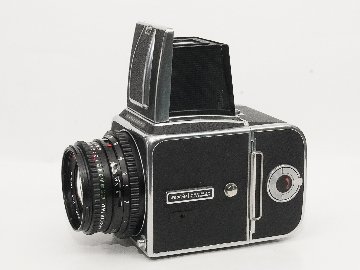 Hasselblad 500C/M  ,  80/2.8 Planar T☆ (Cレンズ ) M-12マガジン スタンダード焦点板 ネックストラップ付 日本語使用説明書付(コピー) の画像