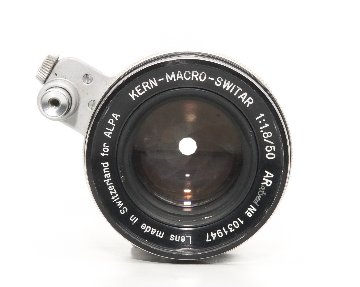 50/1.8 KERN-MACRO-SWITAR AR  (Switzerland)  SN.1031947  純正前後キャップ、フード、元箱付 自動絞り、95%	の画像