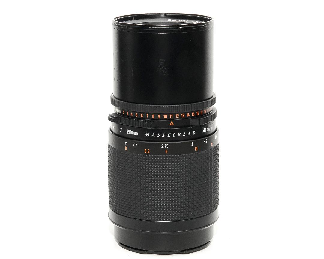 250/5.6 Sonnar T* (CFレンズ) ハッセルブラッド Vシリーズ用  前後キャップ付　 Pronter Shutter付の画像