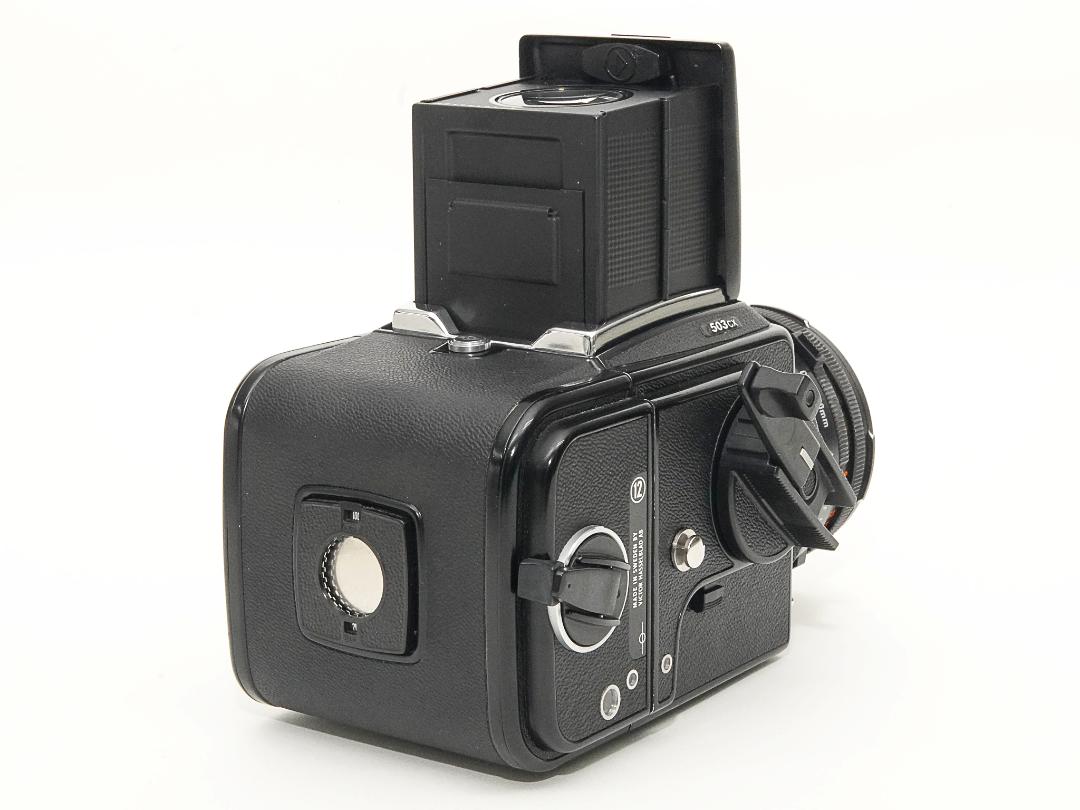 Hasselblad 503CX ☆80/2.8 Planar T* (CFレンズ) A-12マガジン 疑似アキュートマット焦点板  ラピットクランク ネックストラップ  日本語使用説明書付　95% の画像
