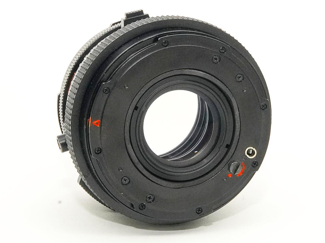 Hasselblad 503CX 80/2.8 Planar T* (CFレンズ) A-12マガジン 焦点板 ラピットクランク ネックストラップ  日本語使用説明書付　93% 超美品の画像