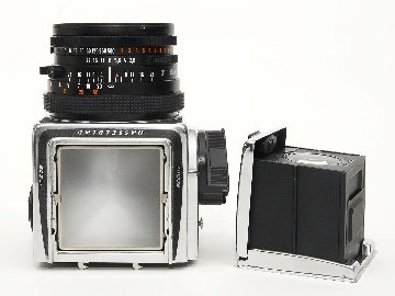 Hasselblad 503CX 80/2.8 Planar T* (CFレンズ) A-12マガジン 焦点板 ラピットクランク ネックストラップ  日本語使用説明書付　93% 超美品の画像