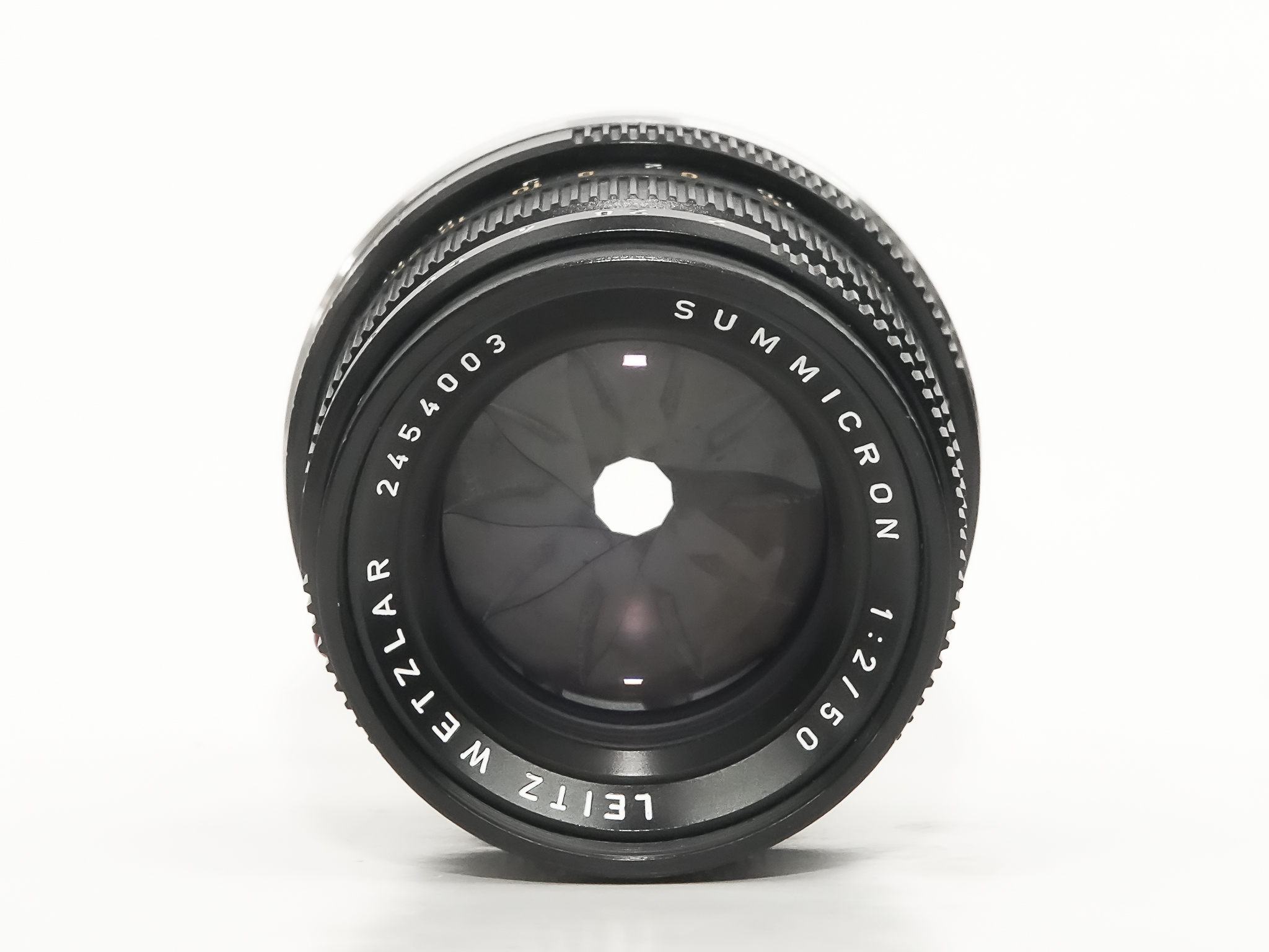 50/2 Summicron L#2454003 (made in Germany) ライカＭ用  後キャップ付  Pケース付 メタルレンズフード付　フードキヤップ付　　 距離計連動の画像