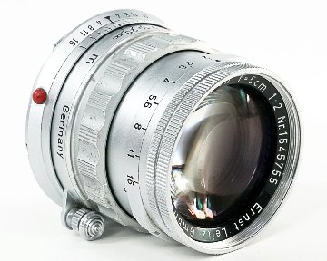 50/2 Summicron L#1545755  固定鏡胴の前期型 (Made in Germany) ライカＭ用  専用メタルフード付 (12585)  距離計連動 283gの画像