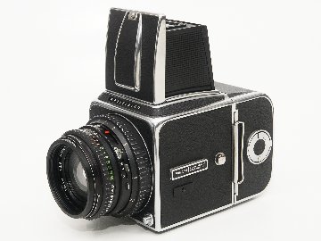 Hasselblad 500C/M  80/2.8 Planar (Cレンズ ) ブラック 12マガジン　疑似アキュートマット焦点板　 ネックストラップ付  日本語使用説明書付(コピー)の画像