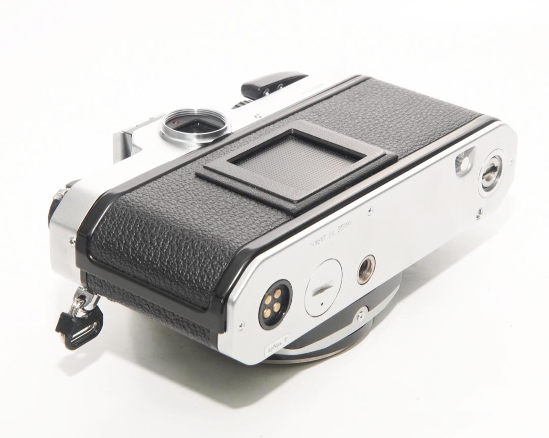 Nikon New FM2 カメラボディ  一眼レフカメラ 露出計内蔵の画像